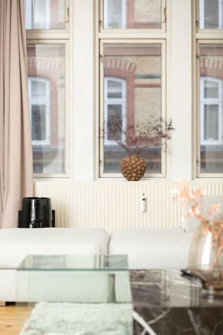 Large & Bright 3Br Apartment W Whirlpool Near Metro Copenhagen Exterior photo