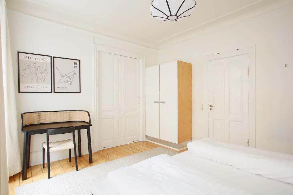 Large & Bright 3Br Apartment W Whirlpool Near Metro Copenhagen Exterior photo