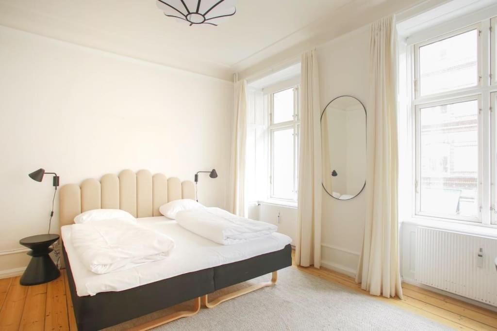 Large & Bright 3Br Apartment W Whirlpool Near Metro Copenhagen Exterior photo